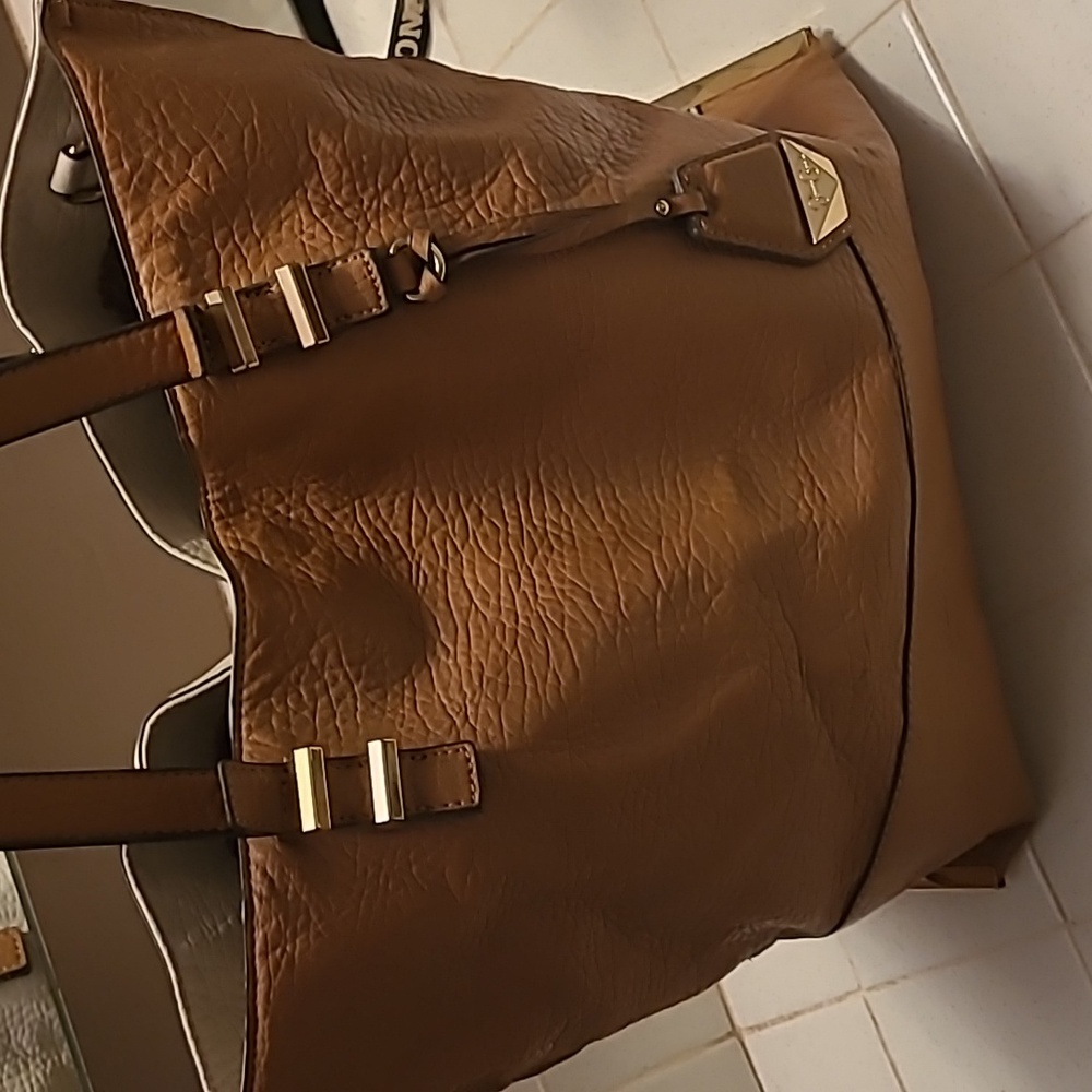 Jessica Simpson shoulder bag